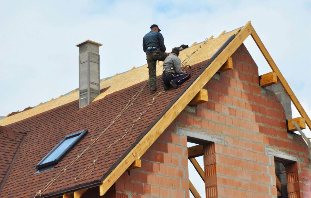 Signs That It's Time to Replace Your Roof